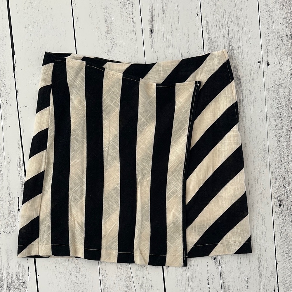 Black and White Striped Skirt girls size 16